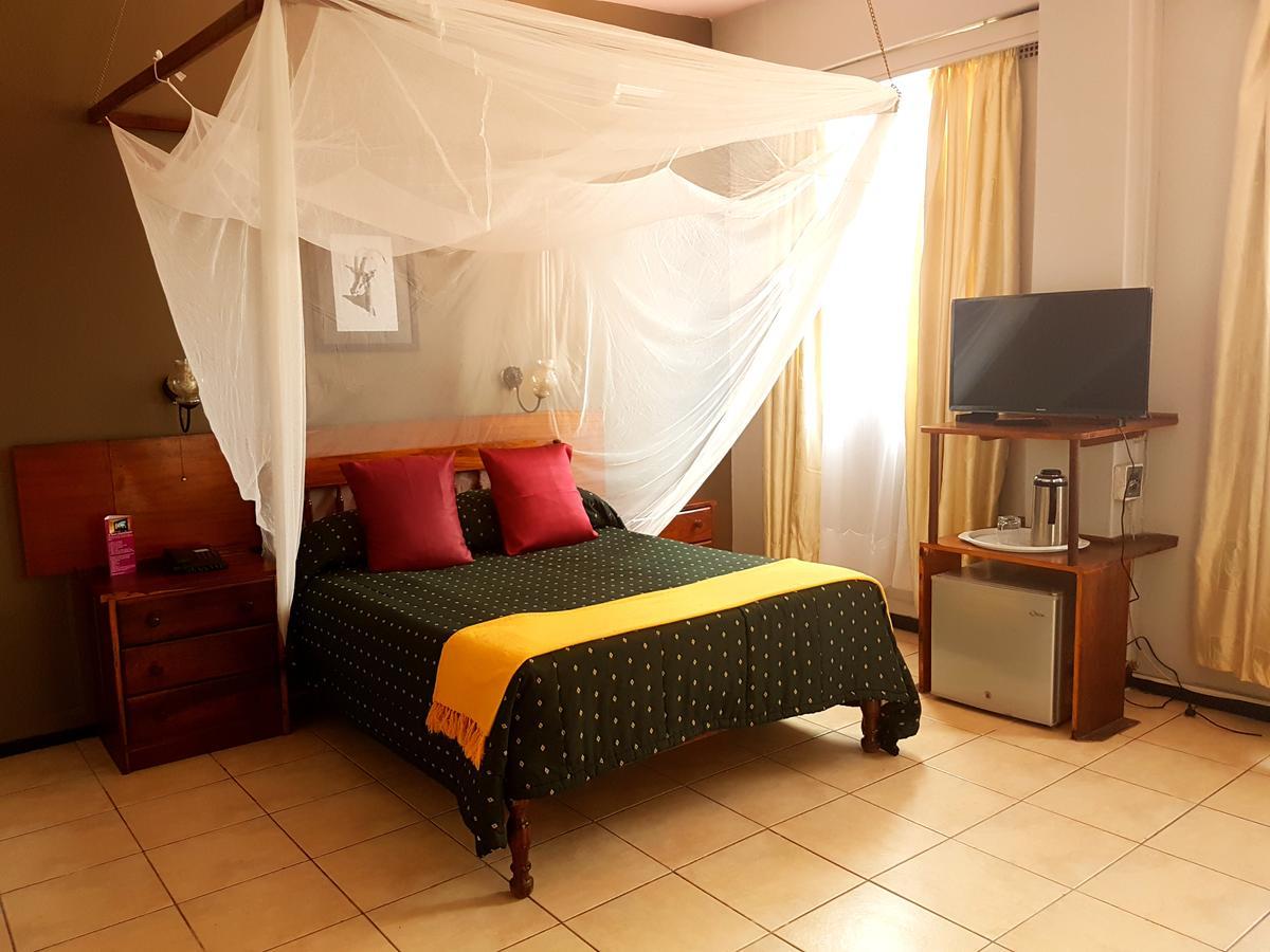 The Lusaka Hotel Ngoại thất bức ảnh